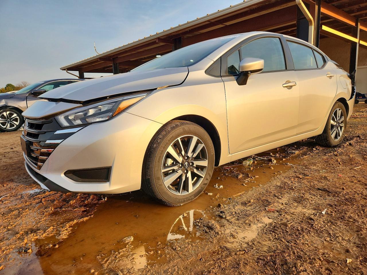 2025 NISSAN VERSA