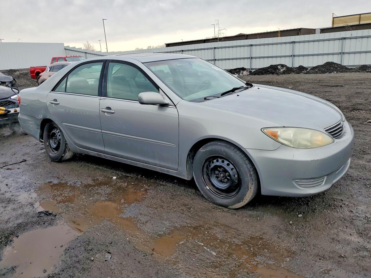 2005 TOYOTA CAMRY