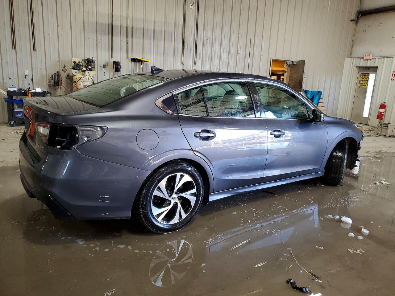 2022 SUBARU Legacy
