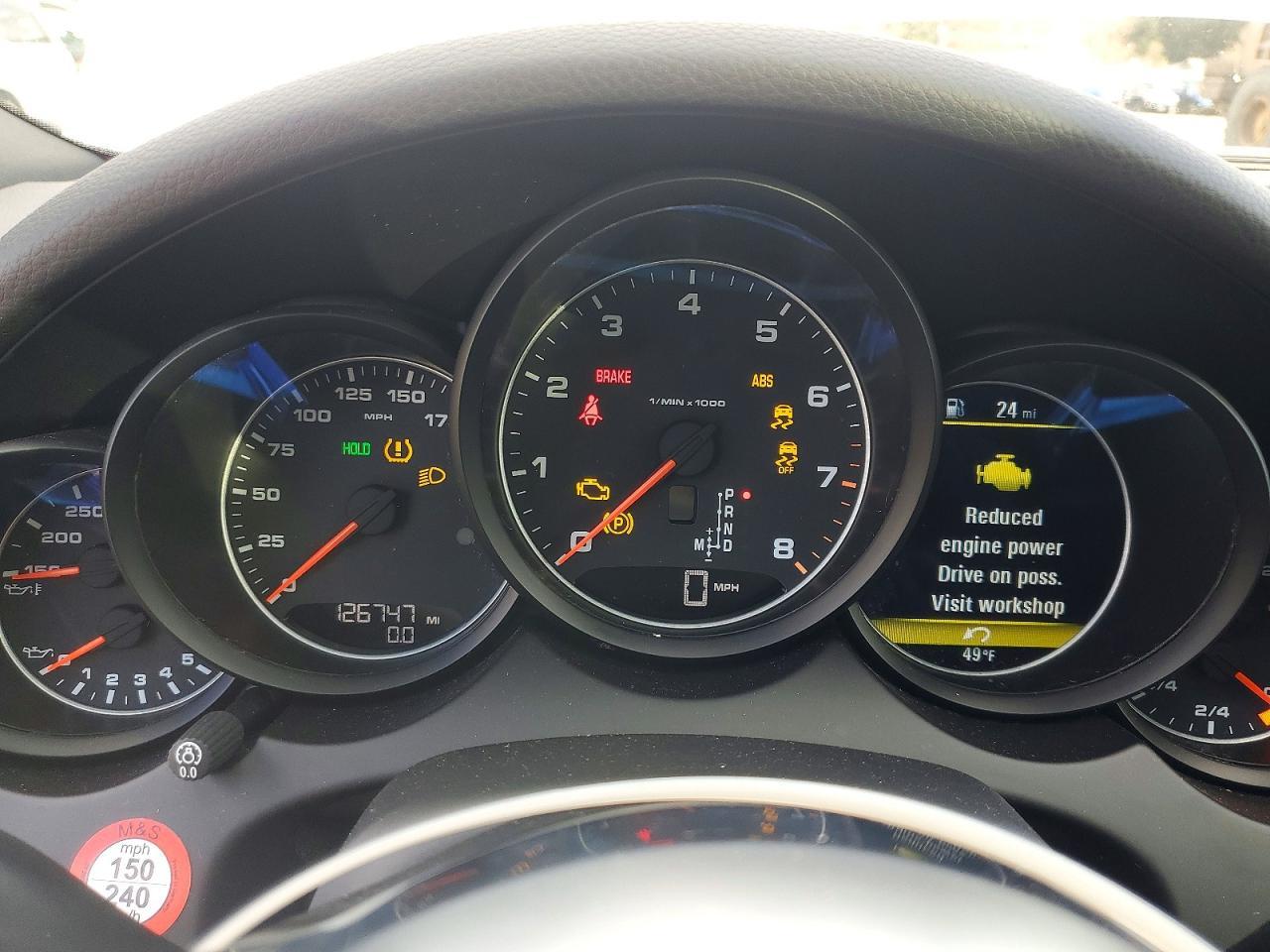 2016 PORSCHE CAYENNE