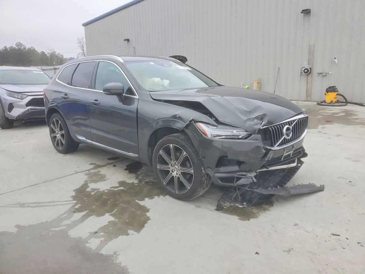 2019 VOLVO XC60