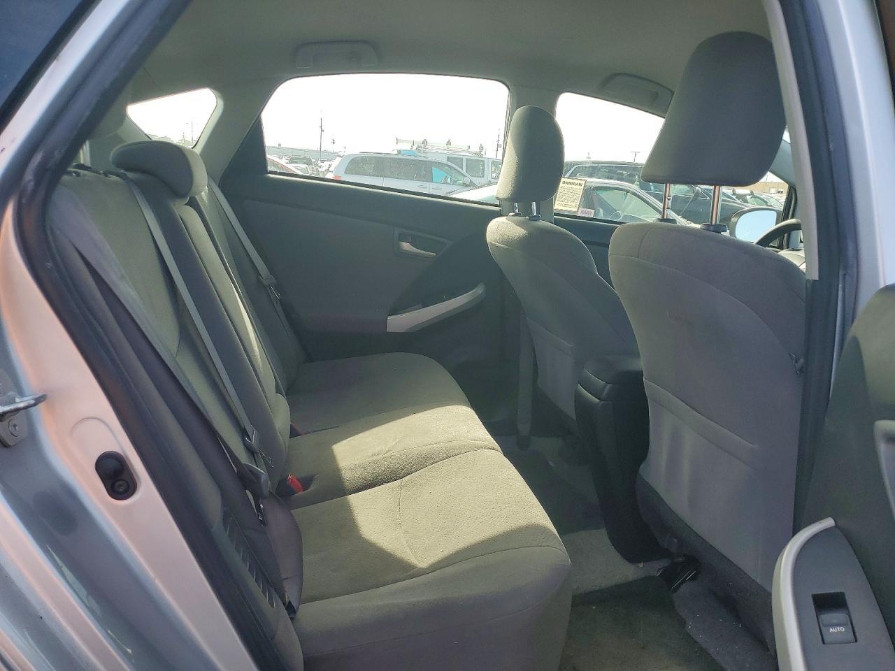 2014 TOYOTA PRIUS