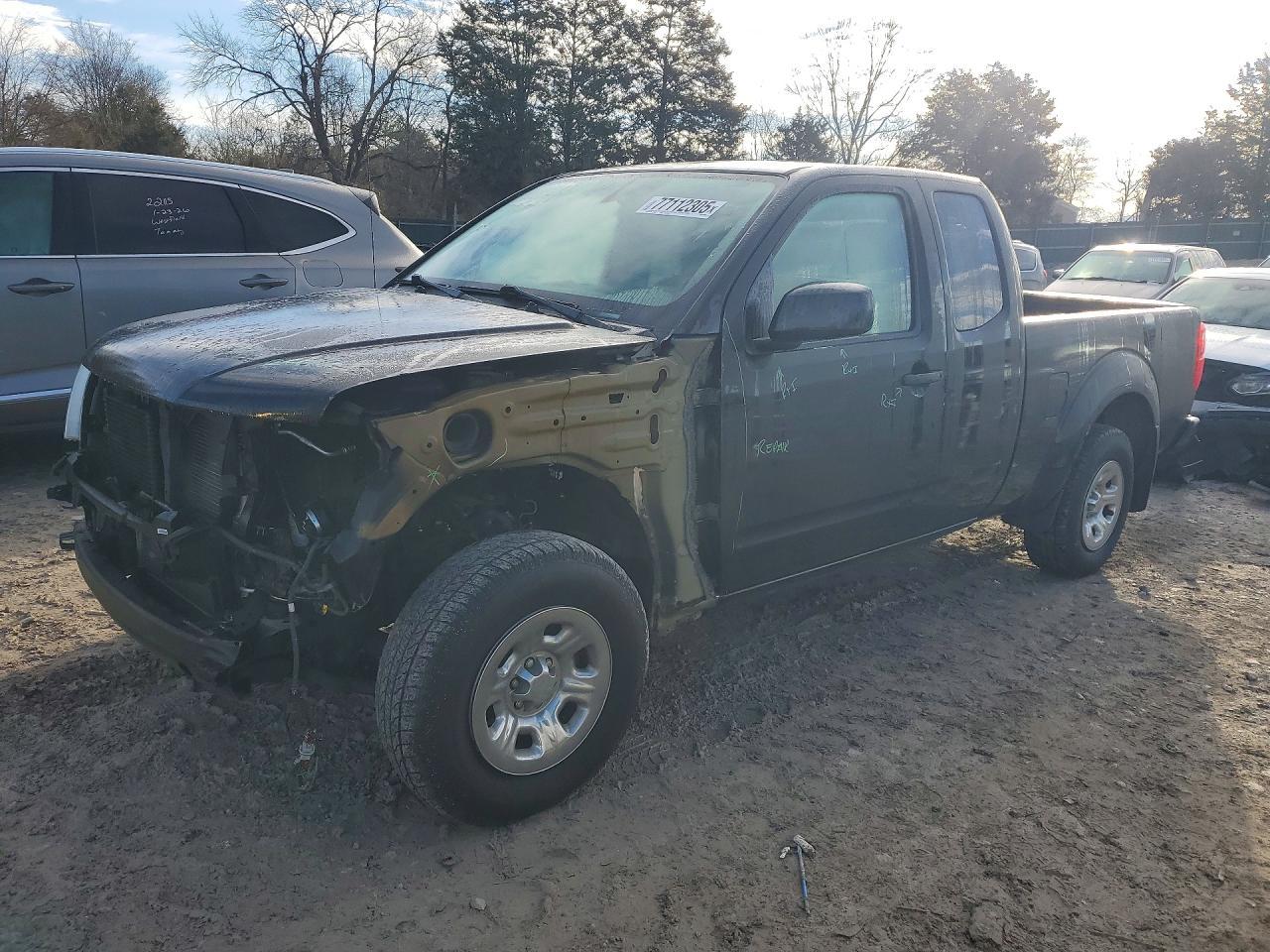2017 NISSAN Frontier