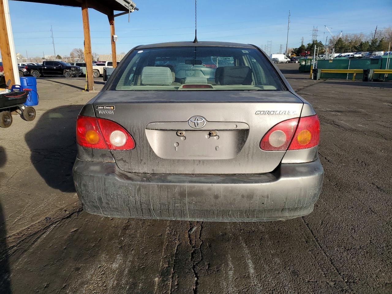 2005 TOYOTA COROLLA