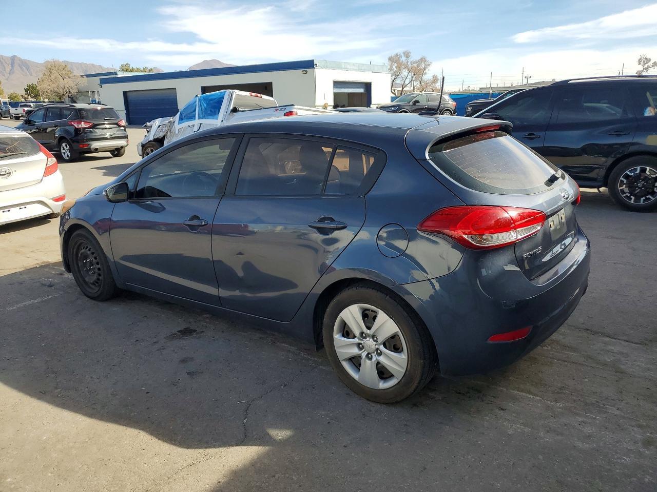 2016 KIA FORTE