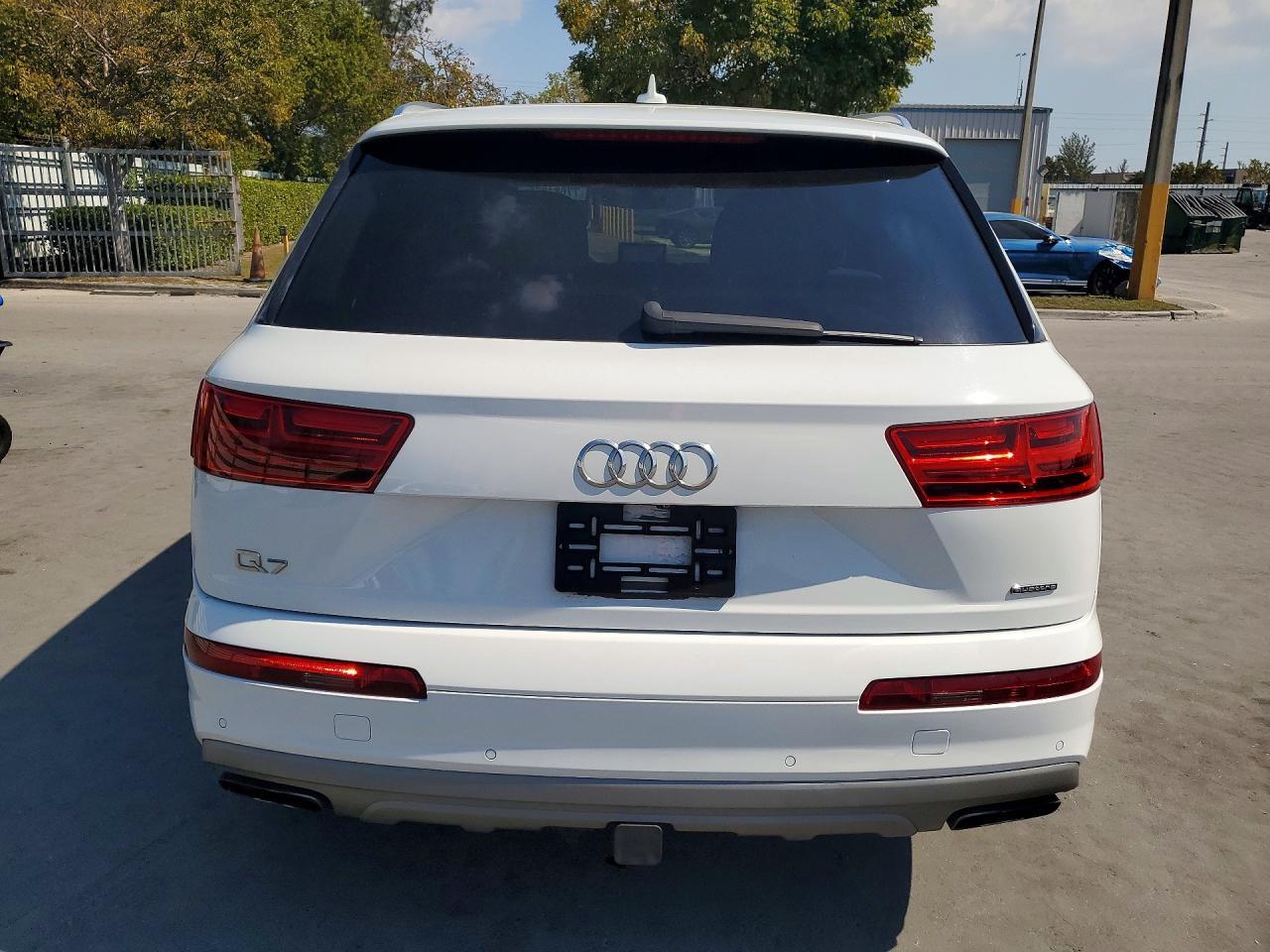 2018 AUDI Q7