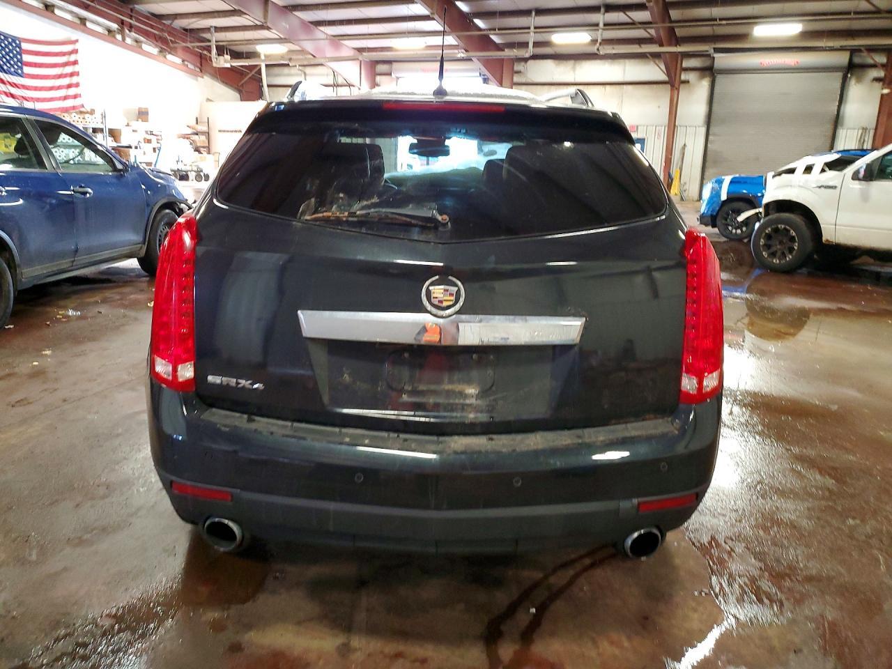 2011 CADILLAC SRX