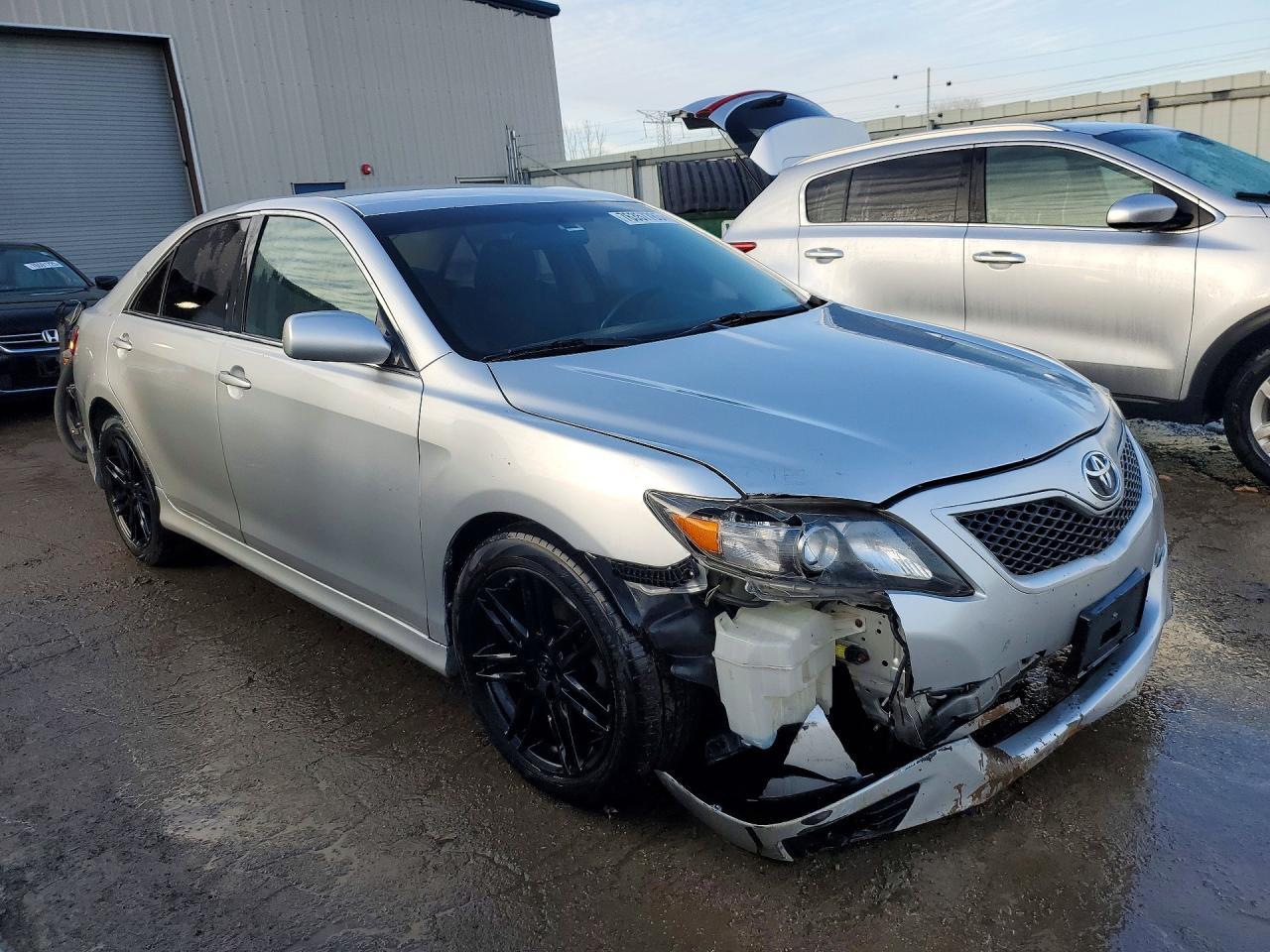 2010 TOYOTA CAMRY