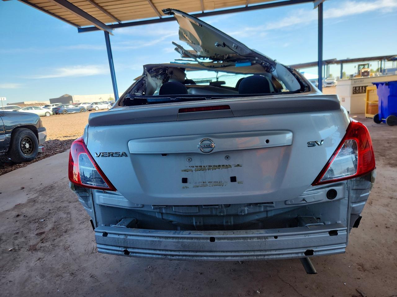 2019 NISSAN VERSA