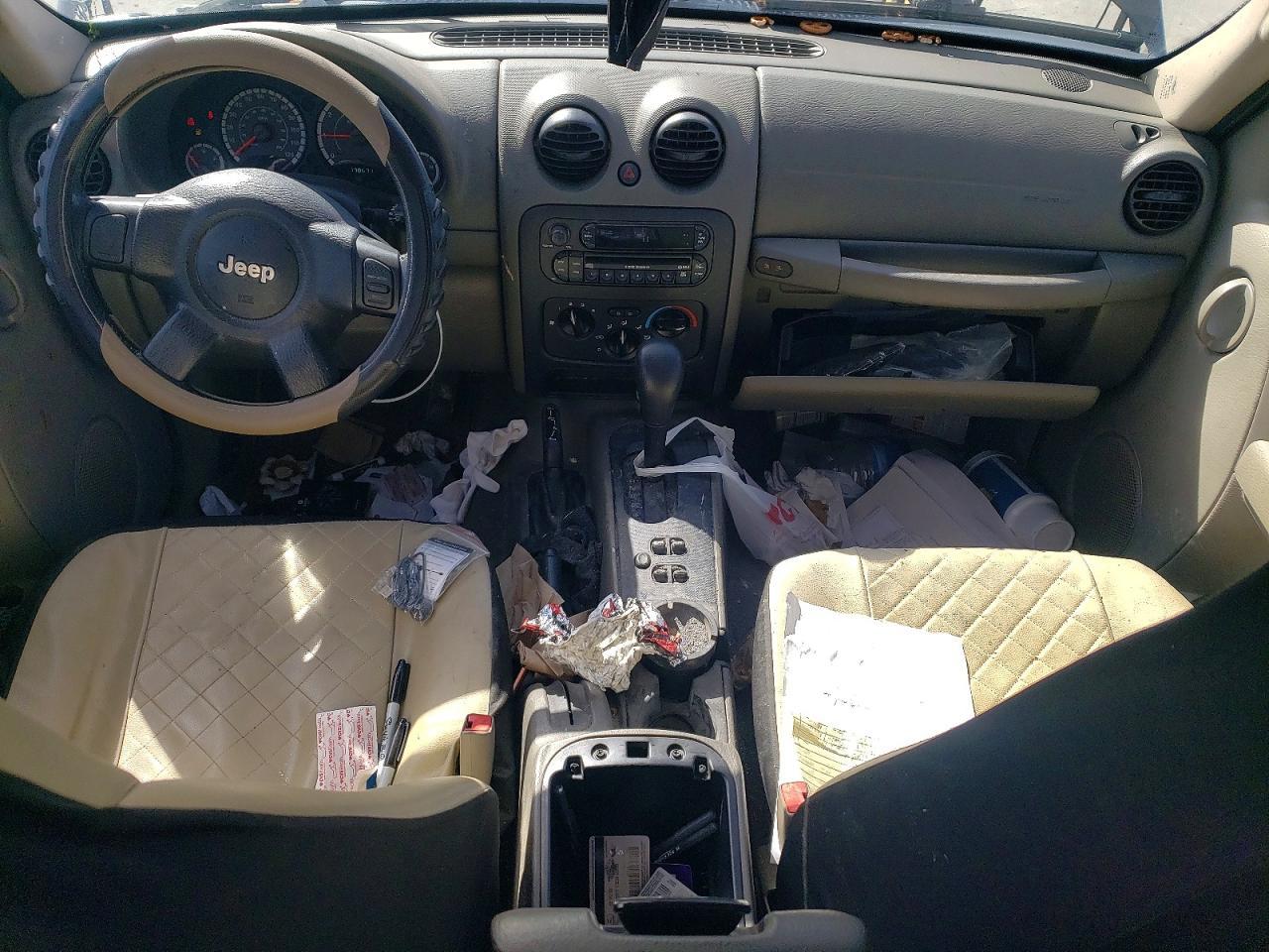 2005 JEEP Liberty