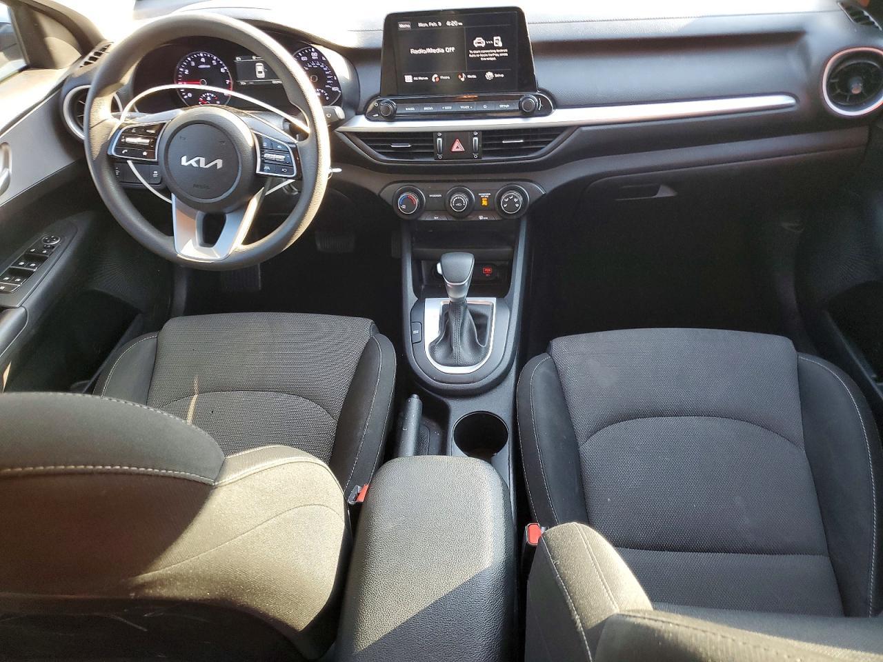 2024 KIA FORTE