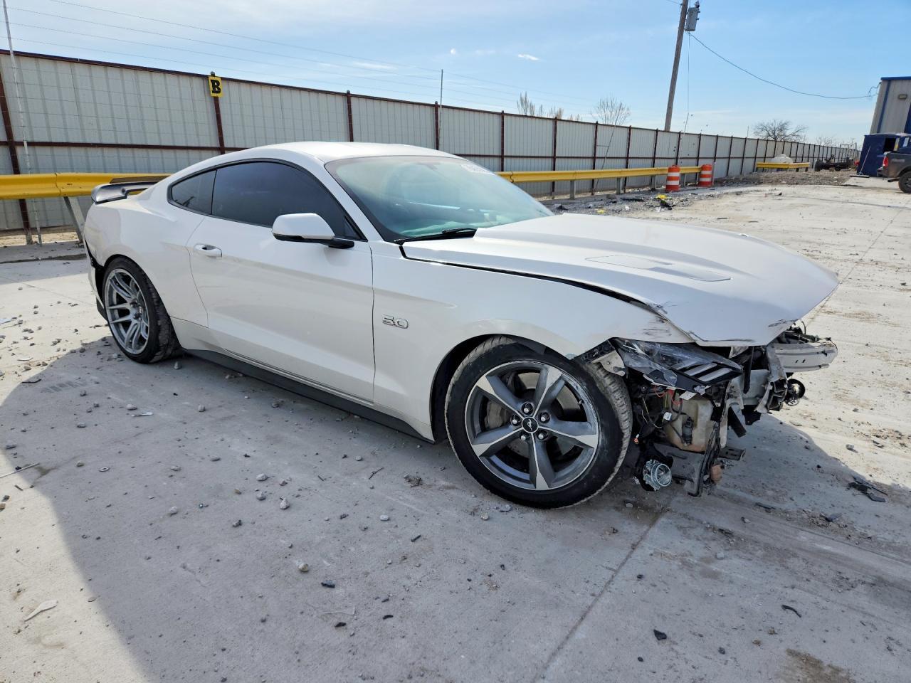 2017 FORD MUSTANG