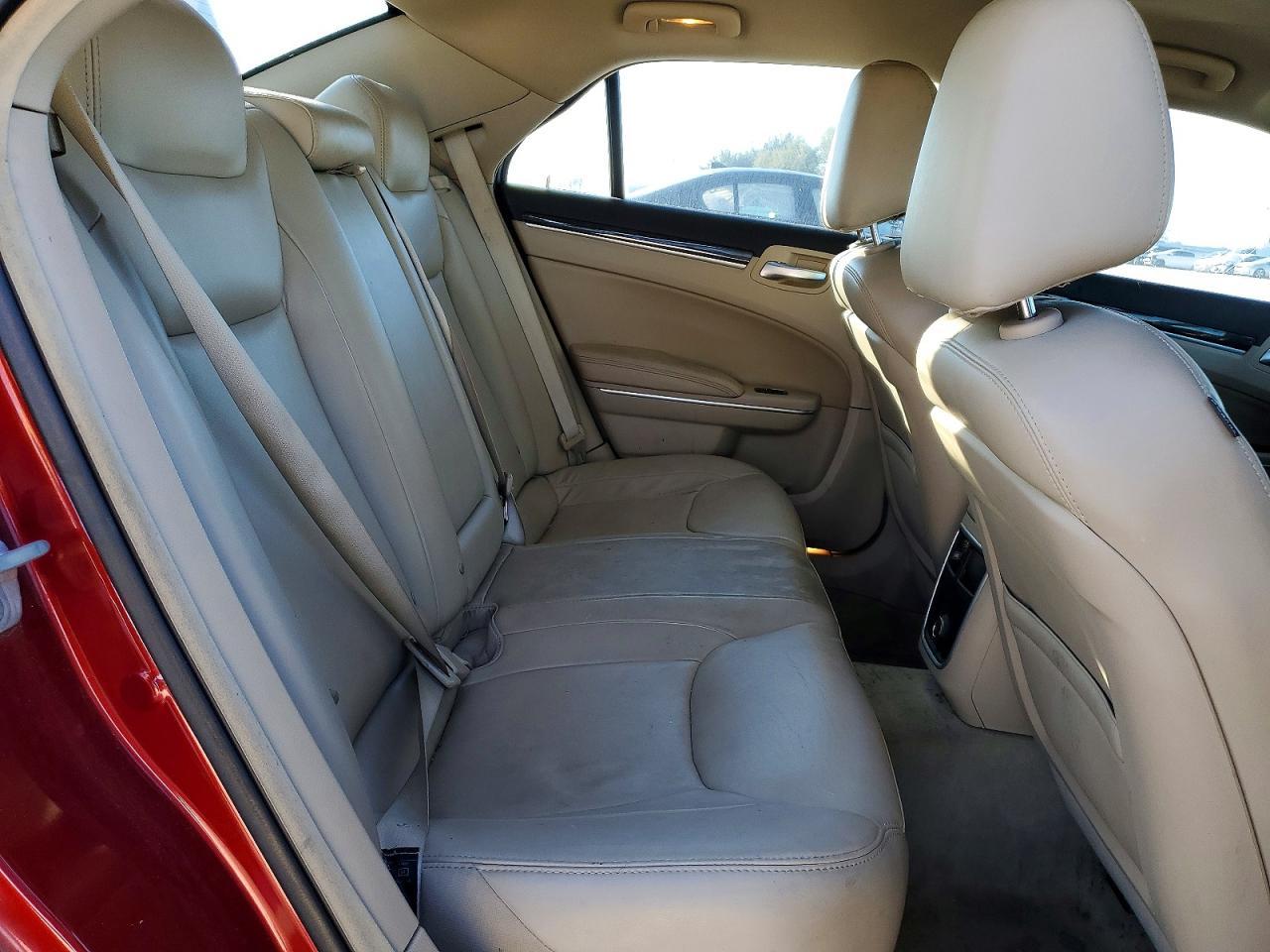 2014 CHRYSLER 300
