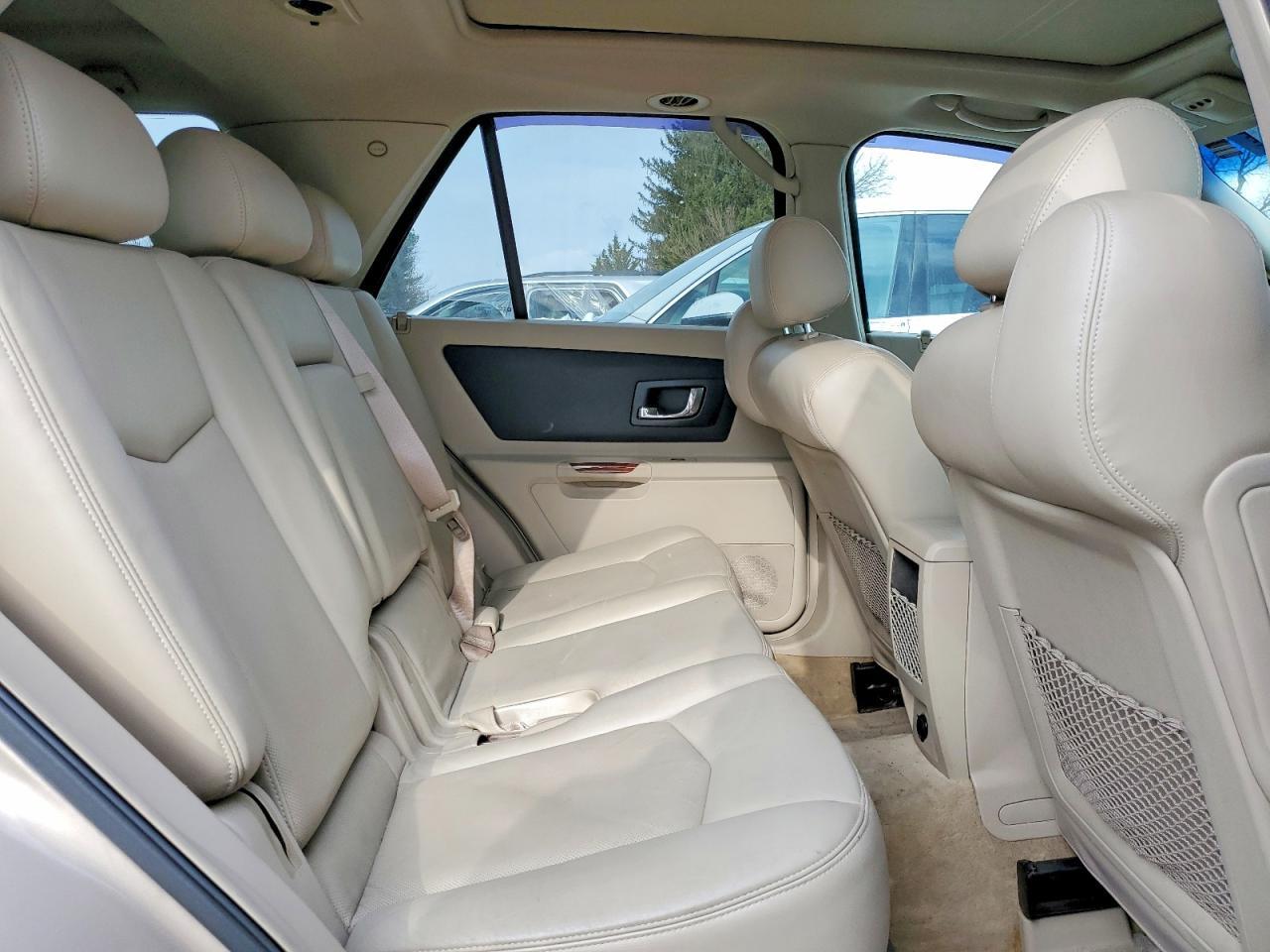 2005 CADILLAC SRX