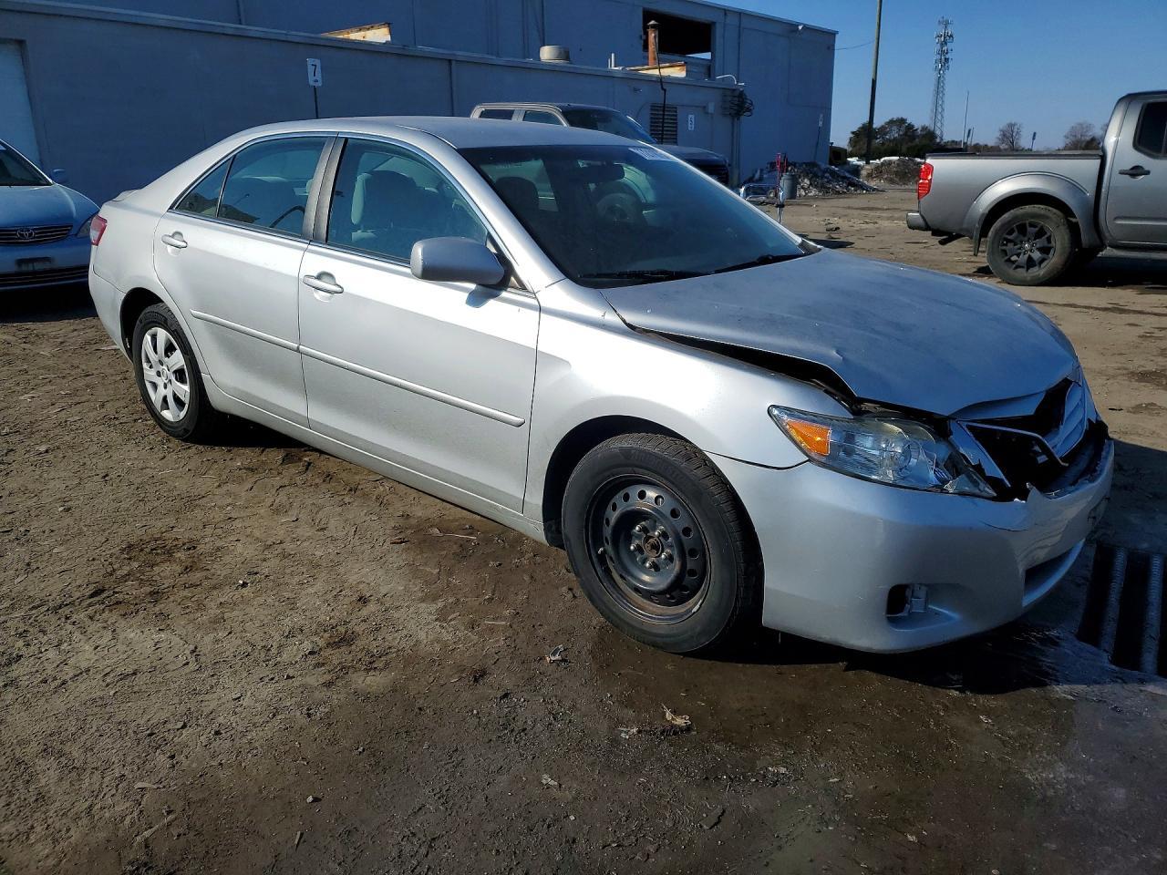 2010 TOYOTA CAMRY
