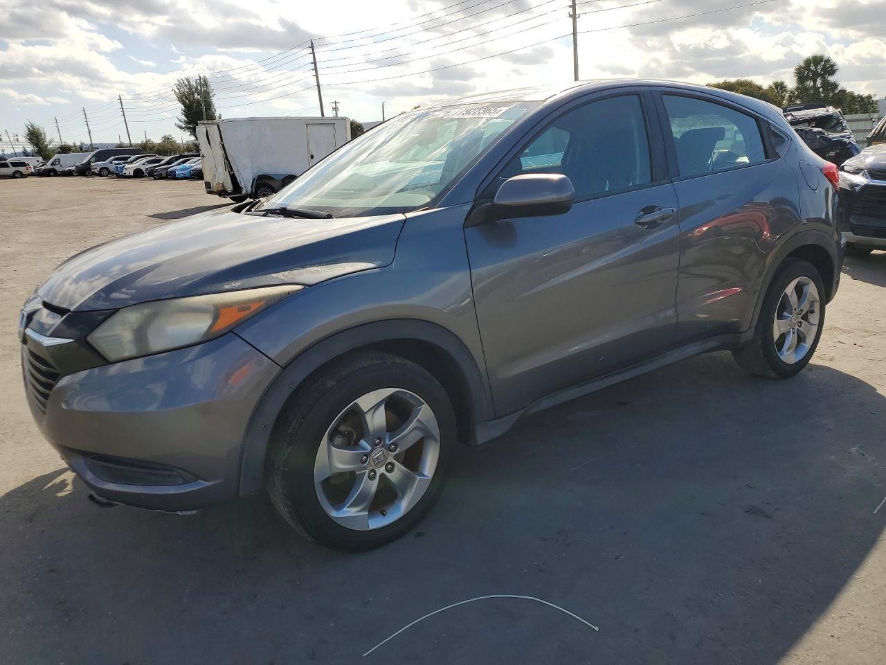 2017 HONDA HR-V