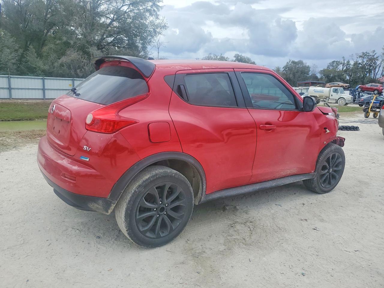 2014 NISSAN Juke