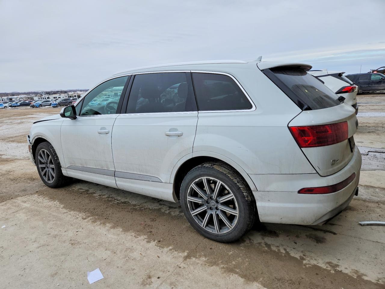 2017 AUDI Q7