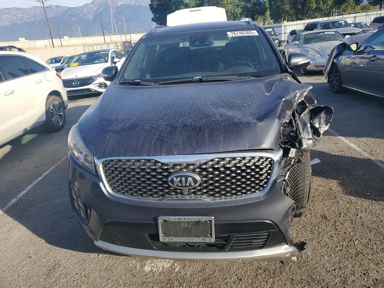 2018 KIA SORENTO