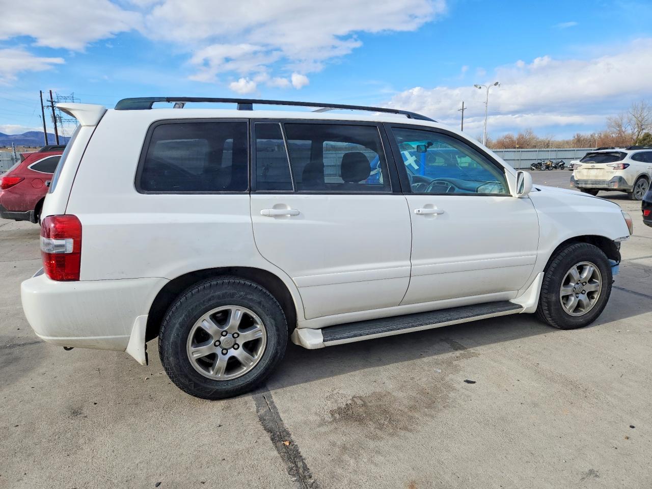 2006 TOYOTA HIGHLANDER