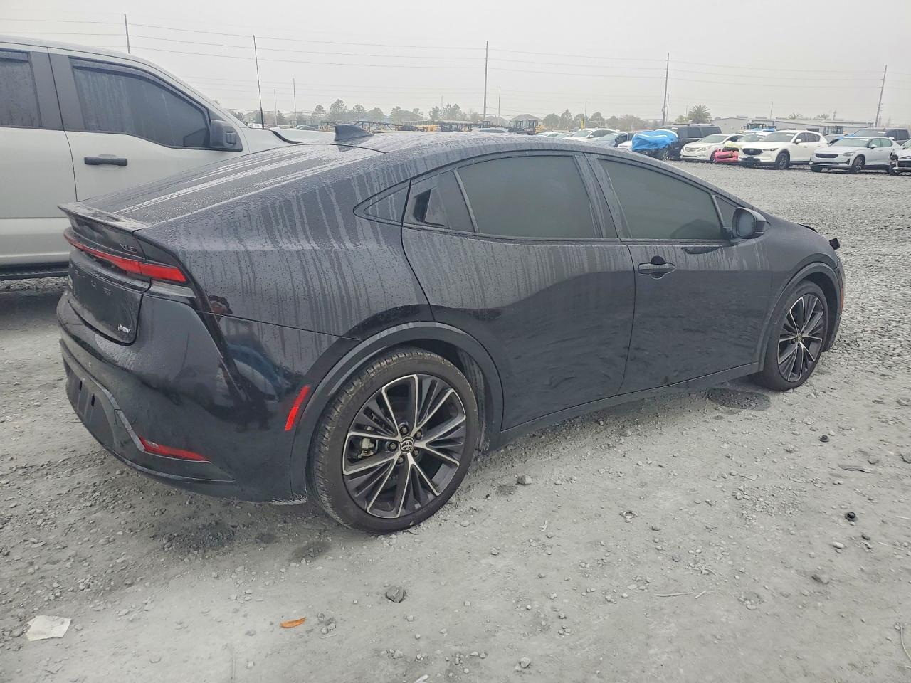 2024 TOYOTA PRIUS