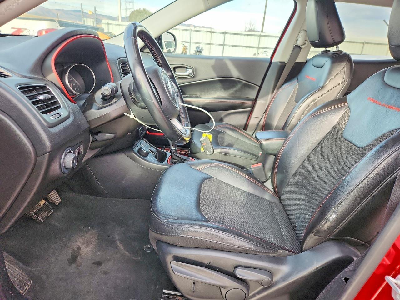 2020 JEEP Compass