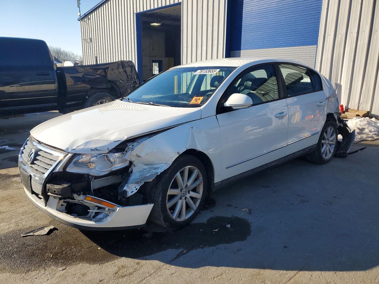 2007 VOLKSWAGEN Passat