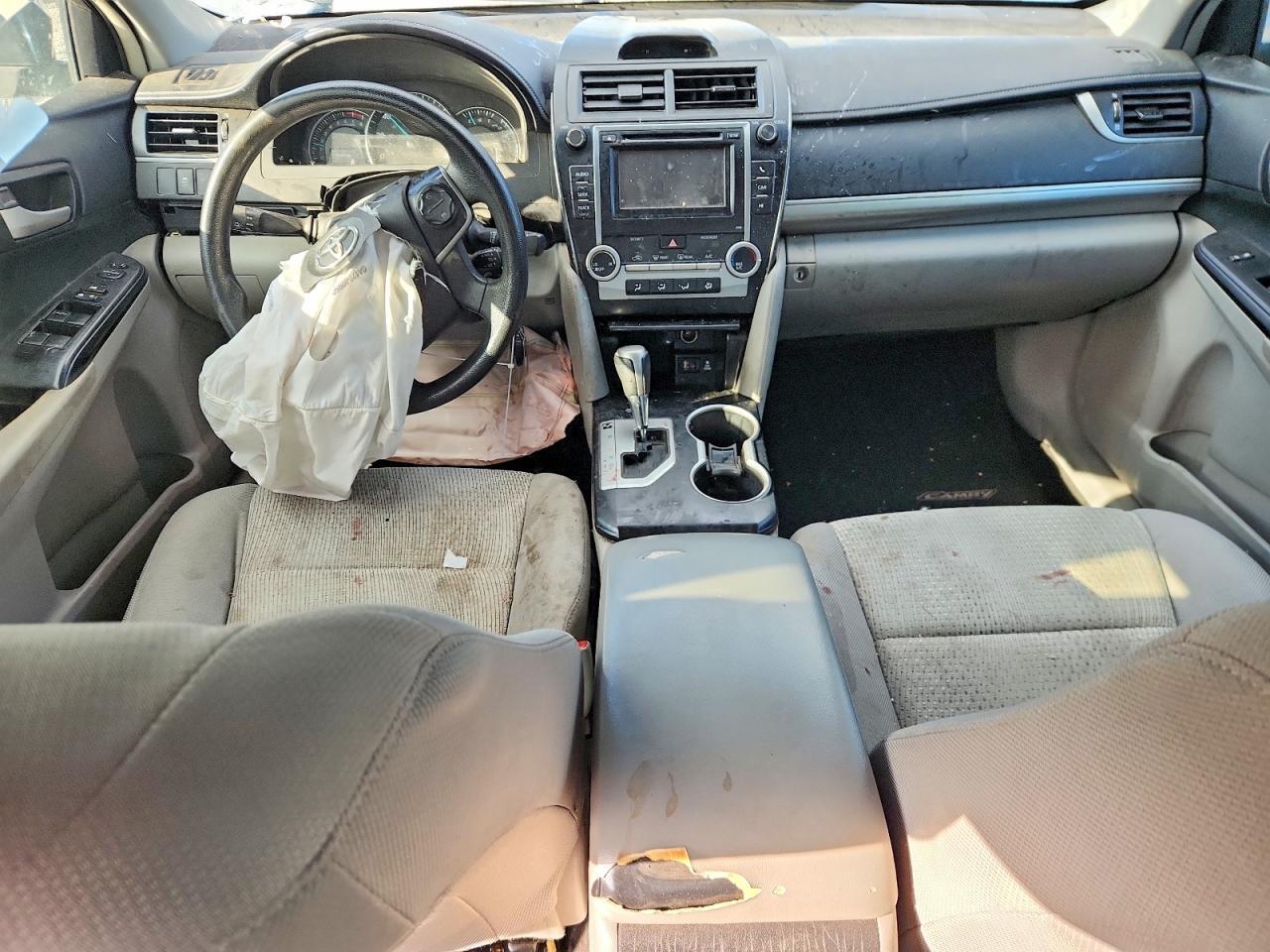 2013 TOYOTA CAMRY