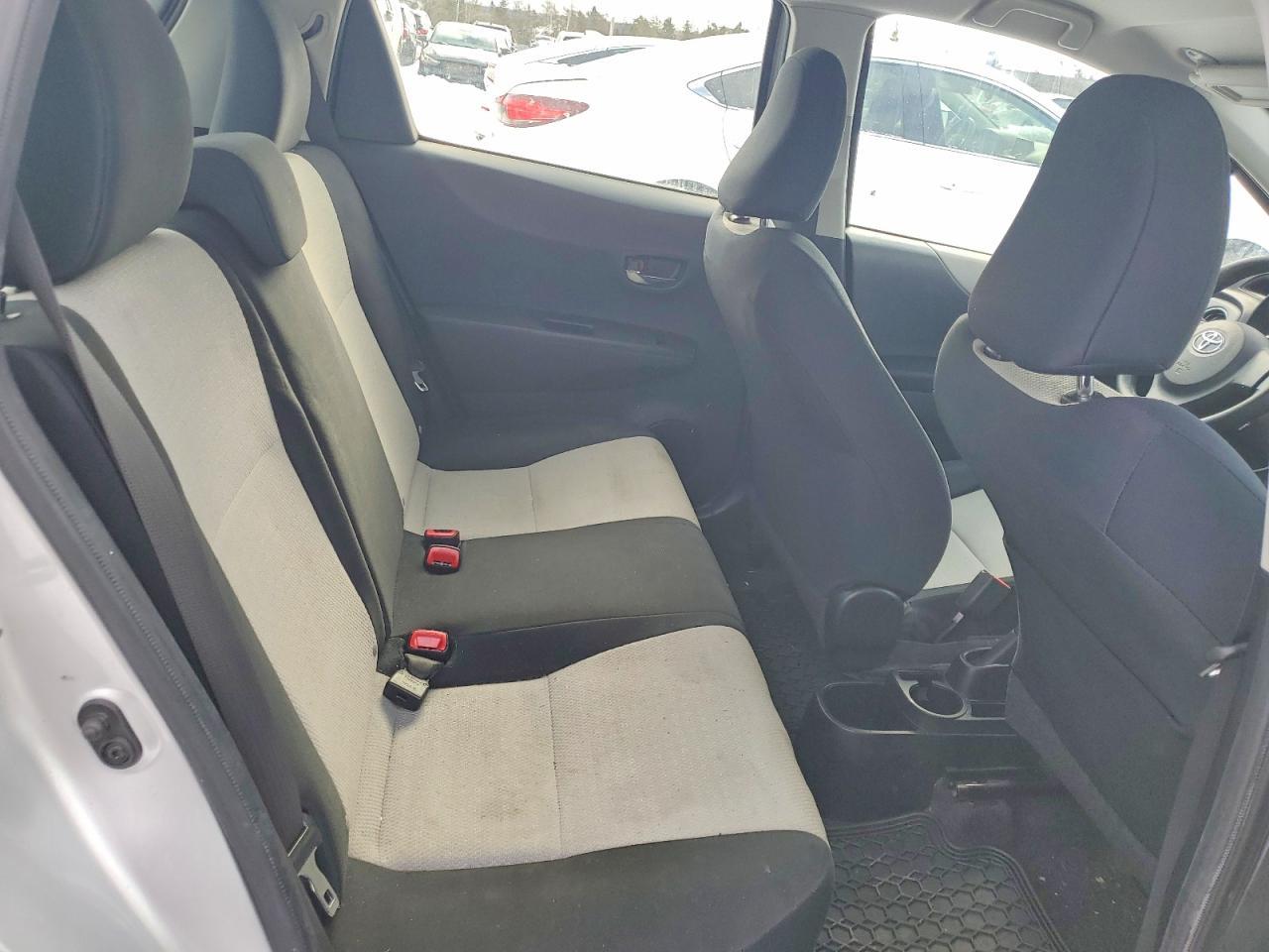 2012 TOYOTA YARIS