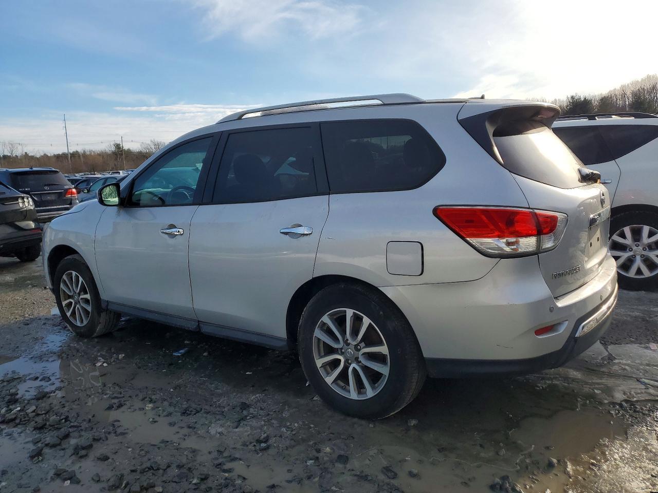 2013 NISSAN PATHFINDER