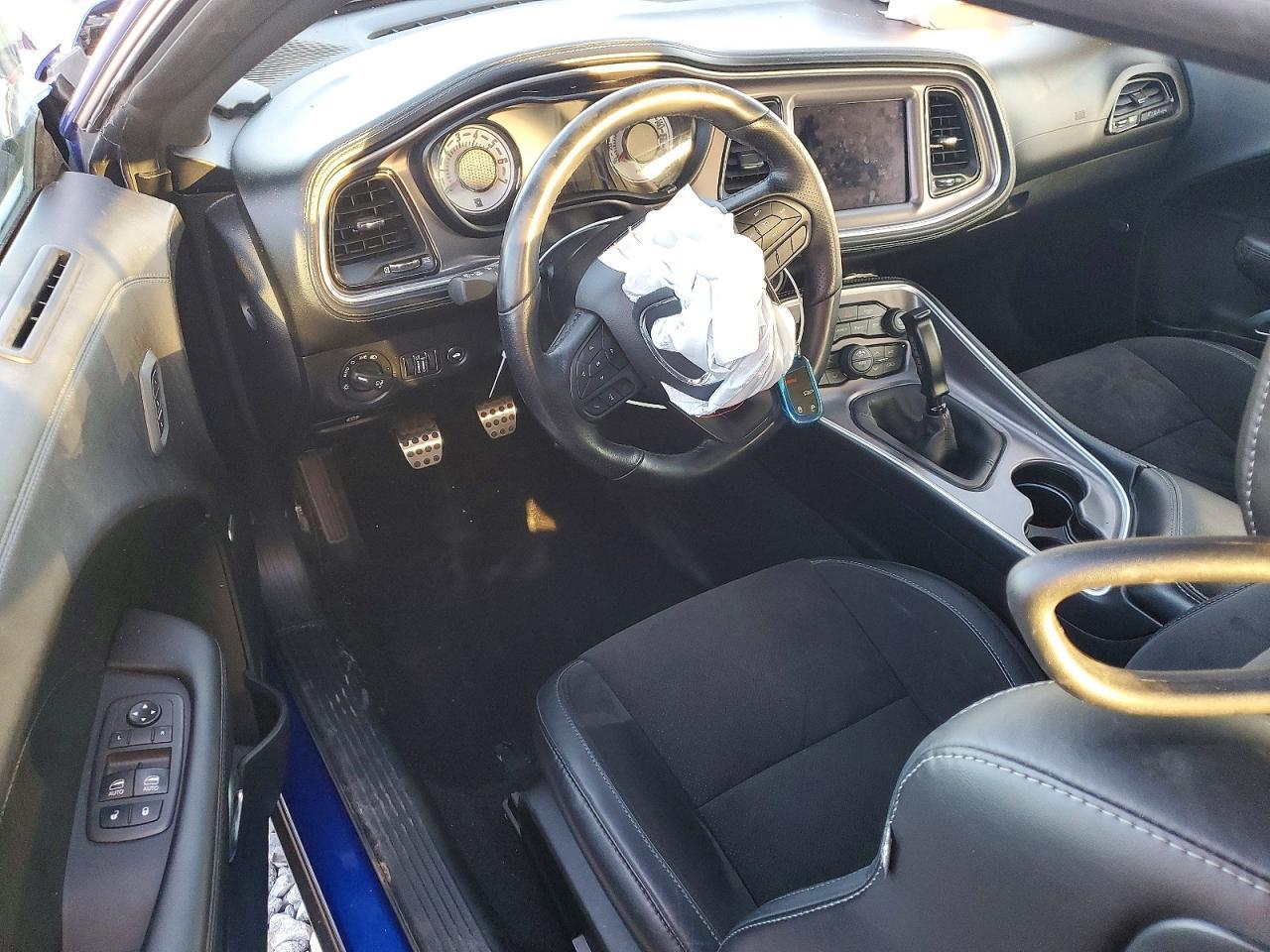 2021 DODGE Challenger