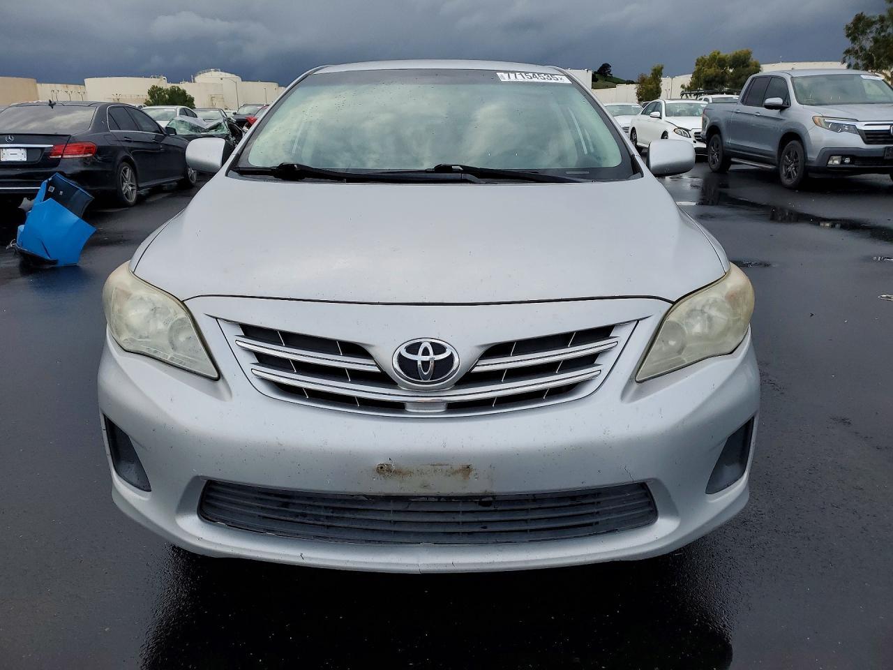 2013 TOYOTA COROLLA