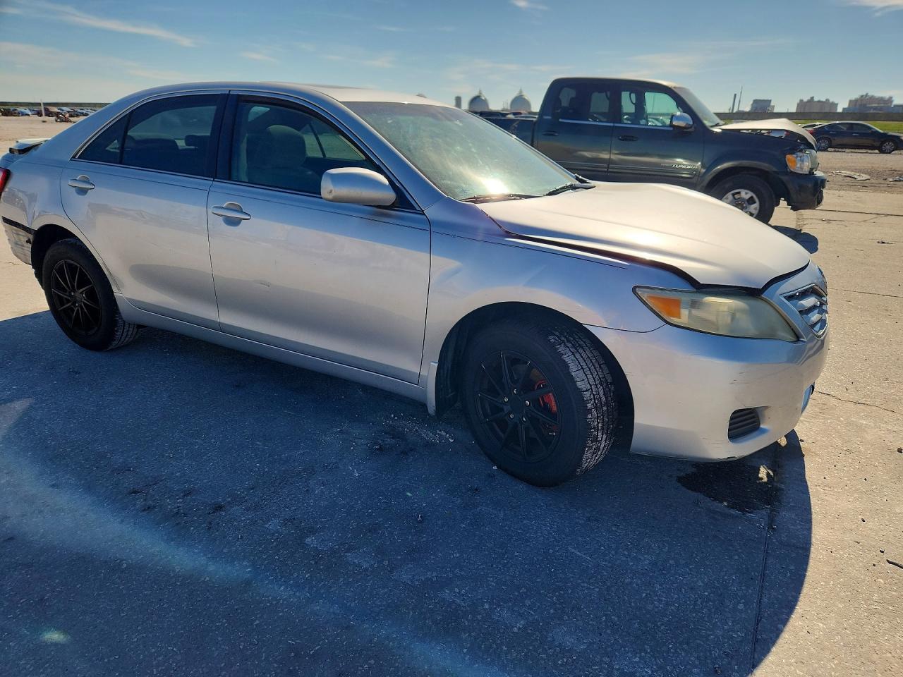 2010 TOYOTA CAMRY