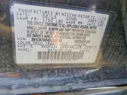 2013 NISSAN VERSA