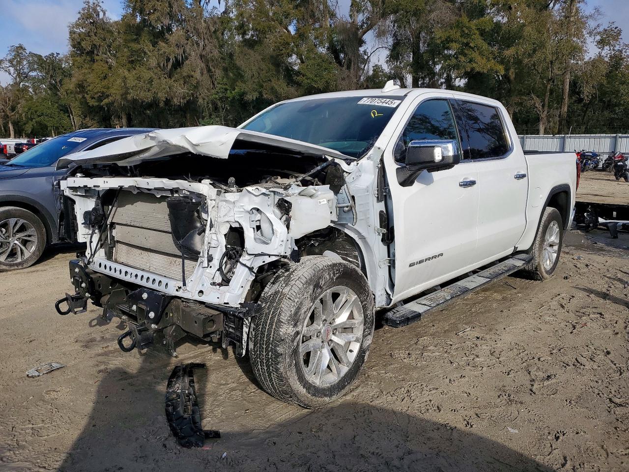 2025 GMC Sierra