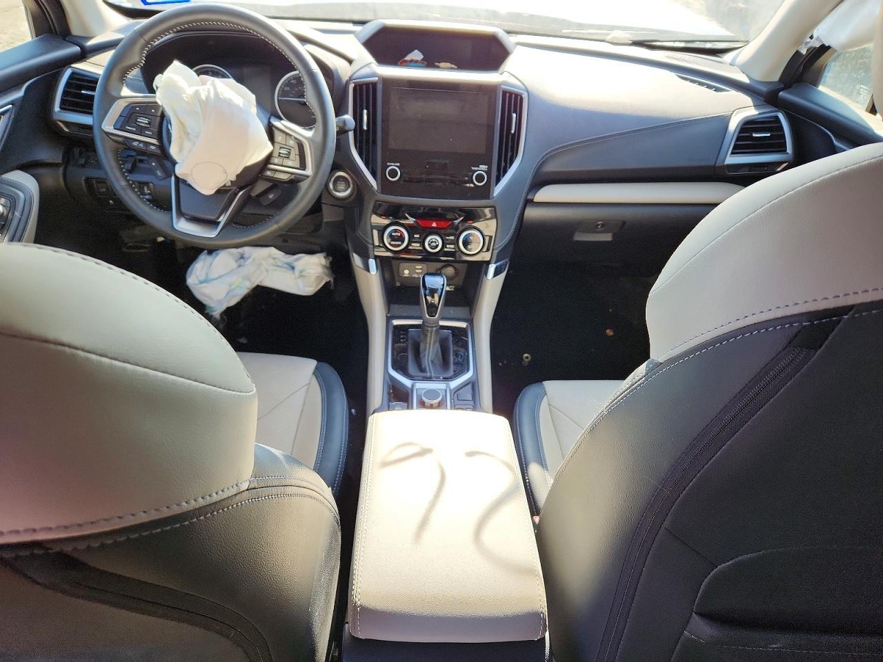 2024 SUBARU FORESTER
