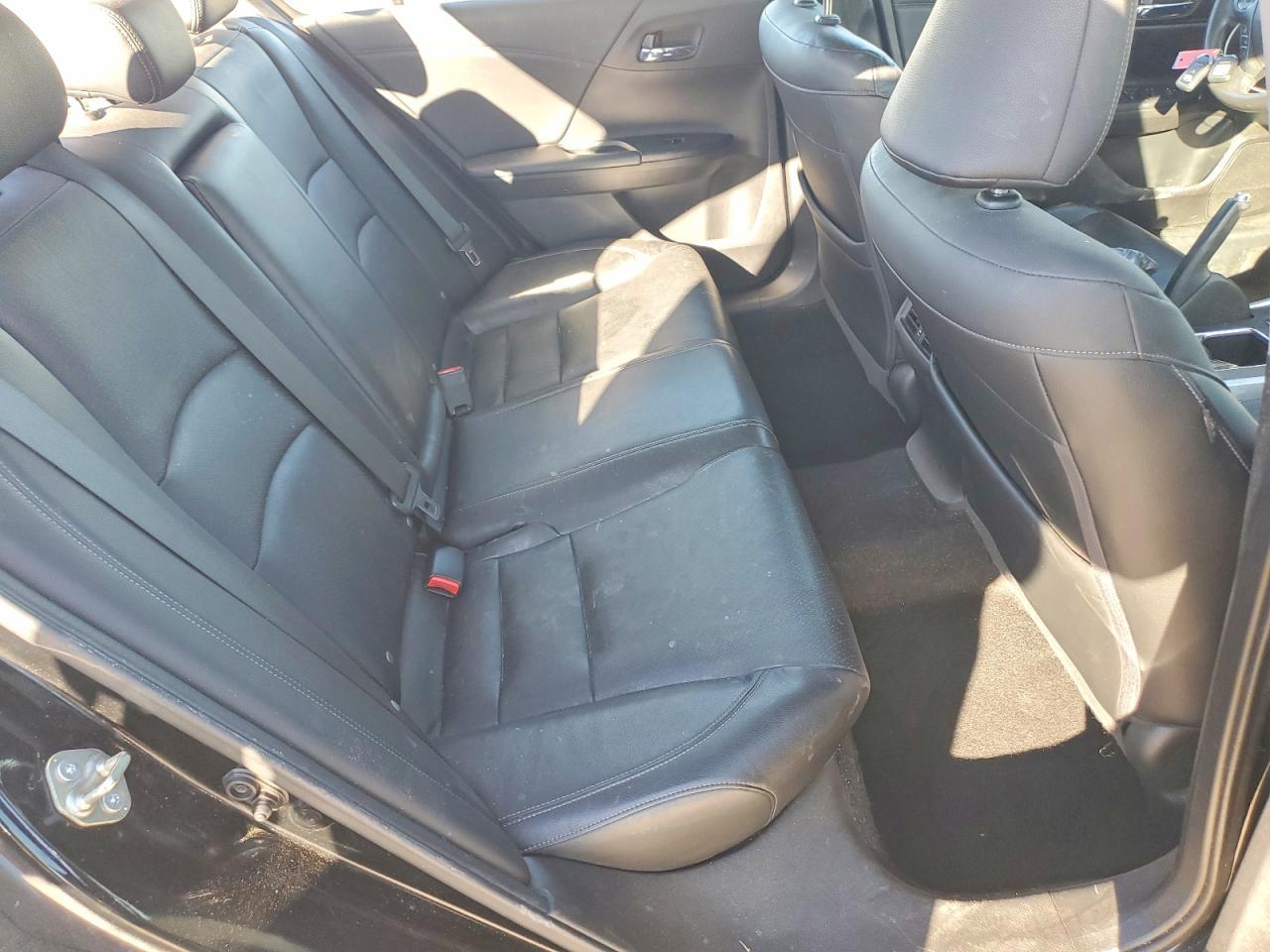 2015 HONDA ACCORD