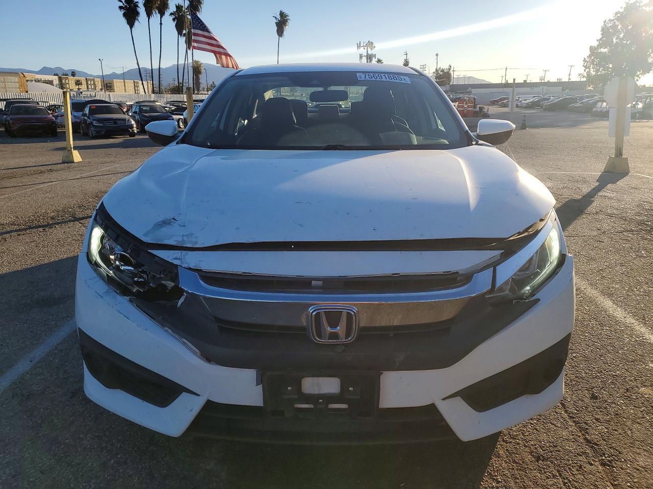 2018 HONDA CIVIC