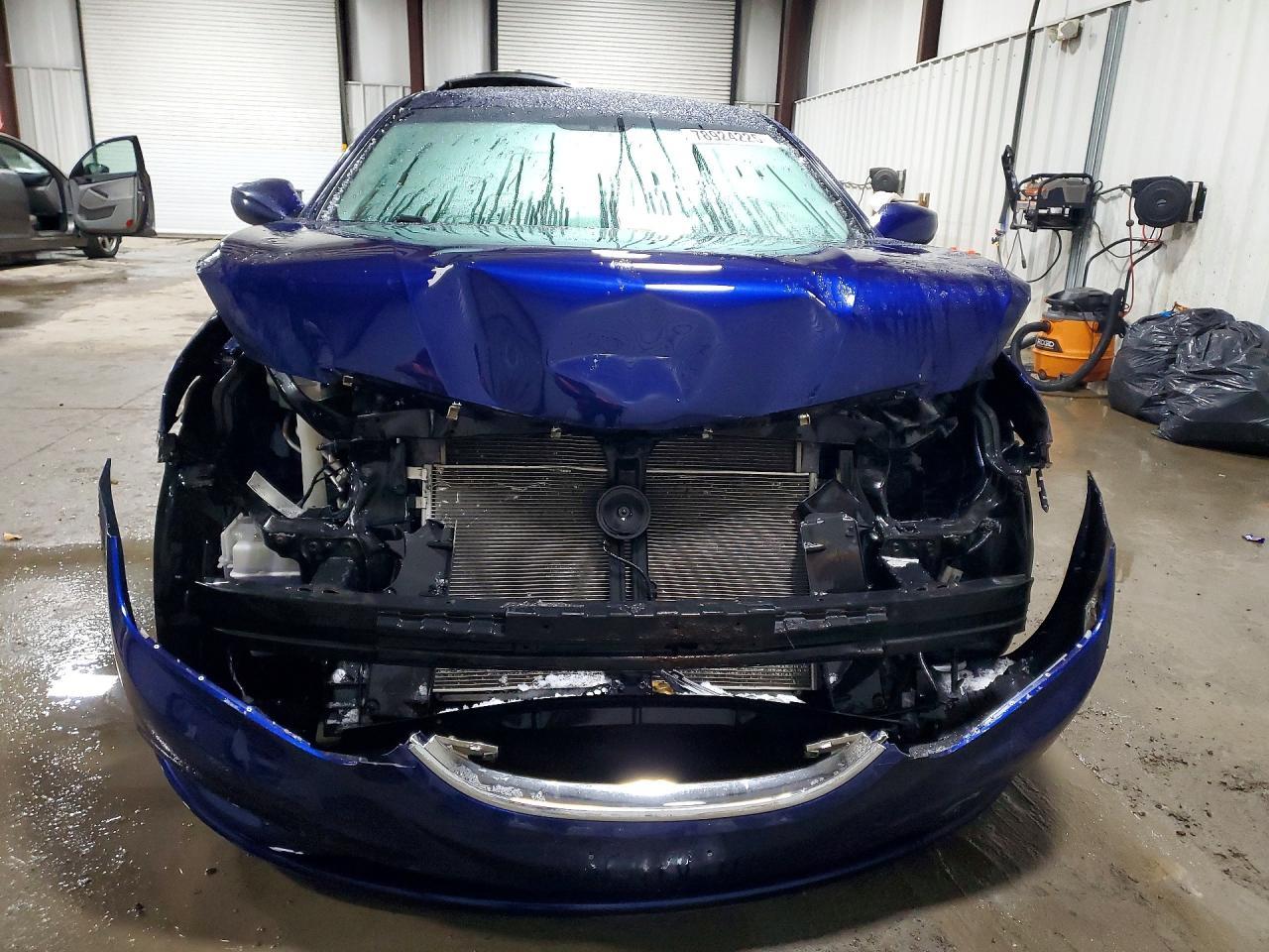 2011 HYUNDAI SONATA