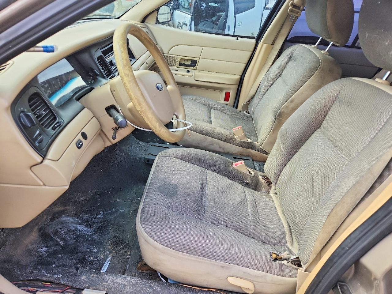 2011 FORD Crown Victoria