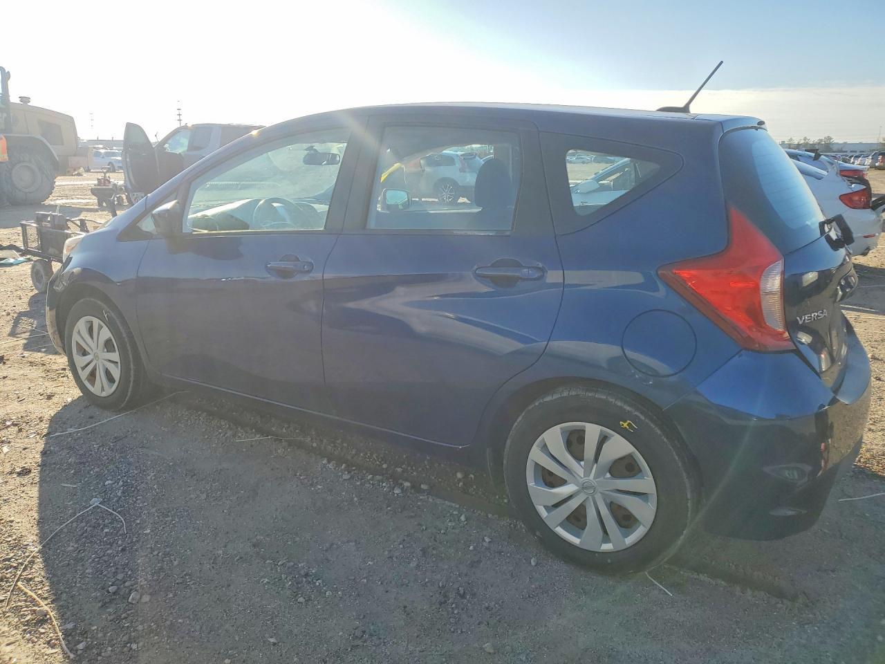 2018 NISSAN Versa Note