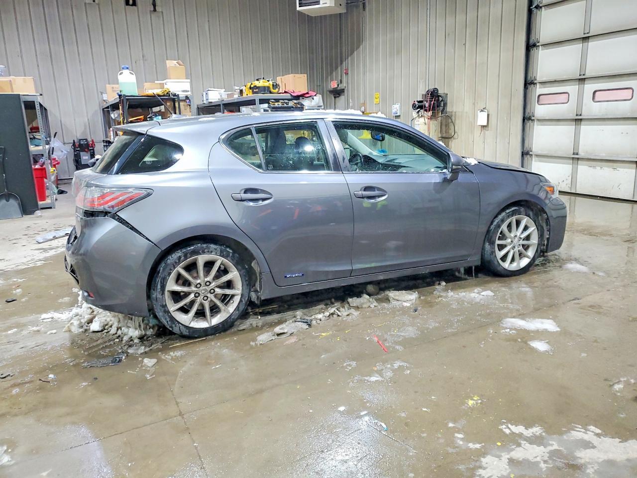 2013 LEXUS CT 200H