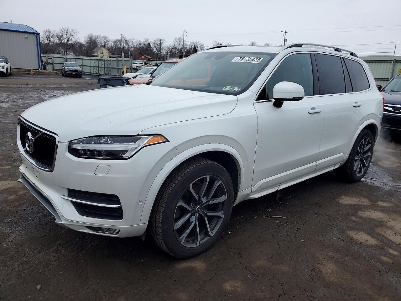 2016 VOLVO XC90