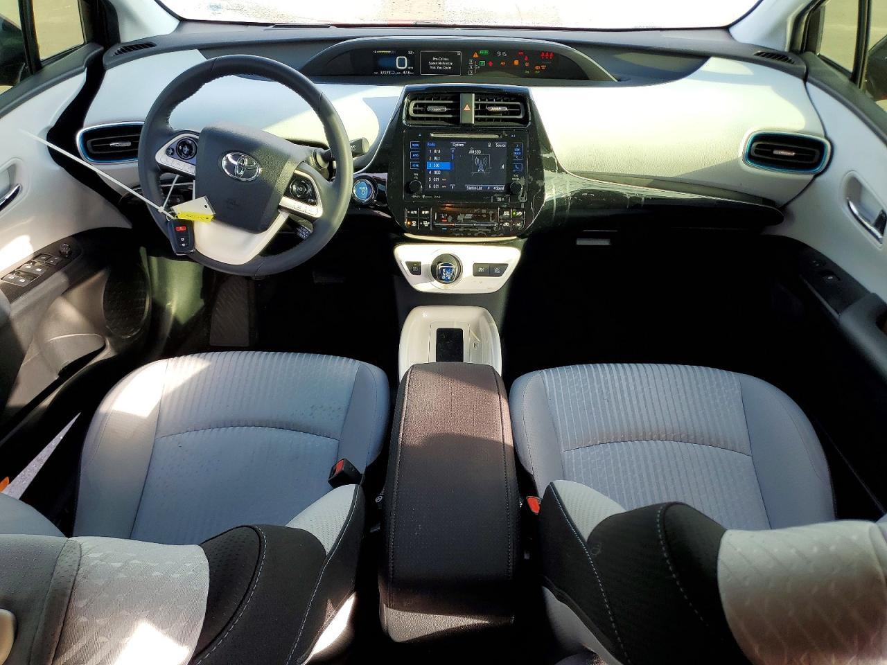 2018 TOYOTA PRIUS