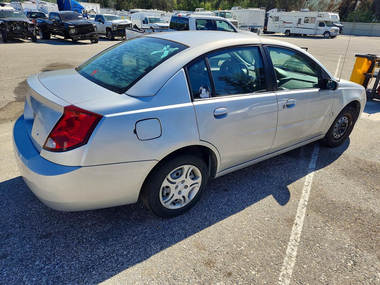 2004 SATURN Ion
