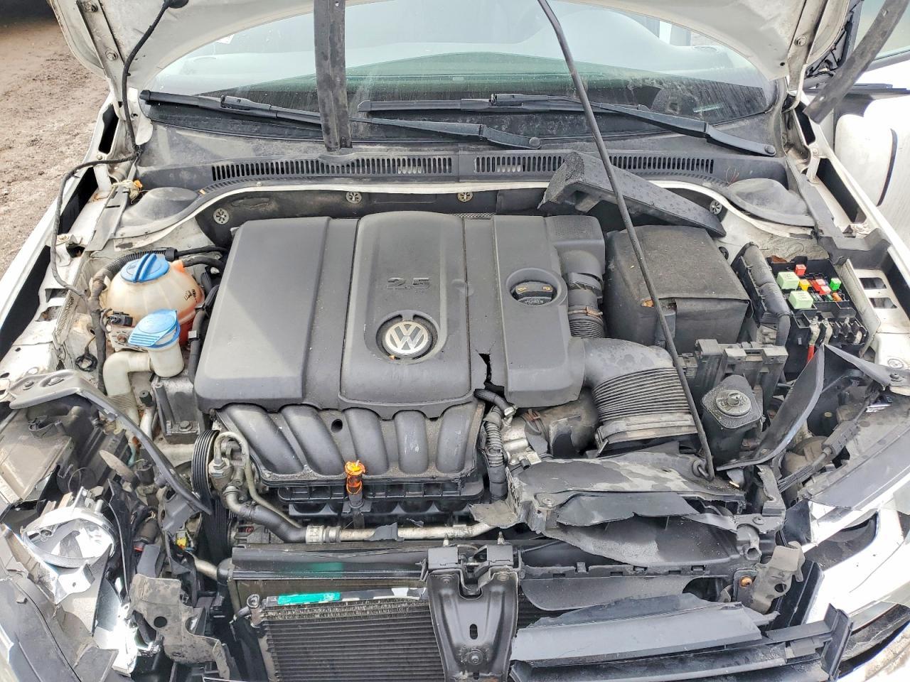 2012 VOLKSWAGEN JETTA