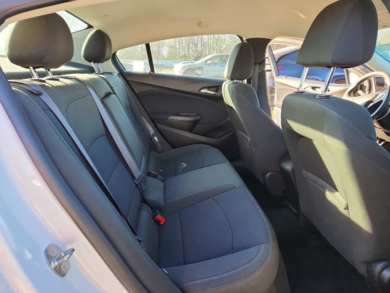 2016 CHEVROLET CRUZE