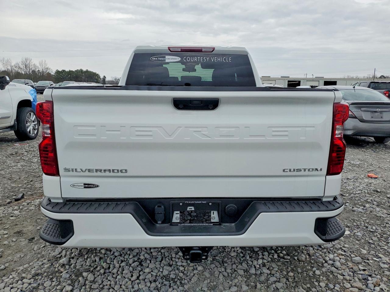 2026 CHEVROLET Silverado