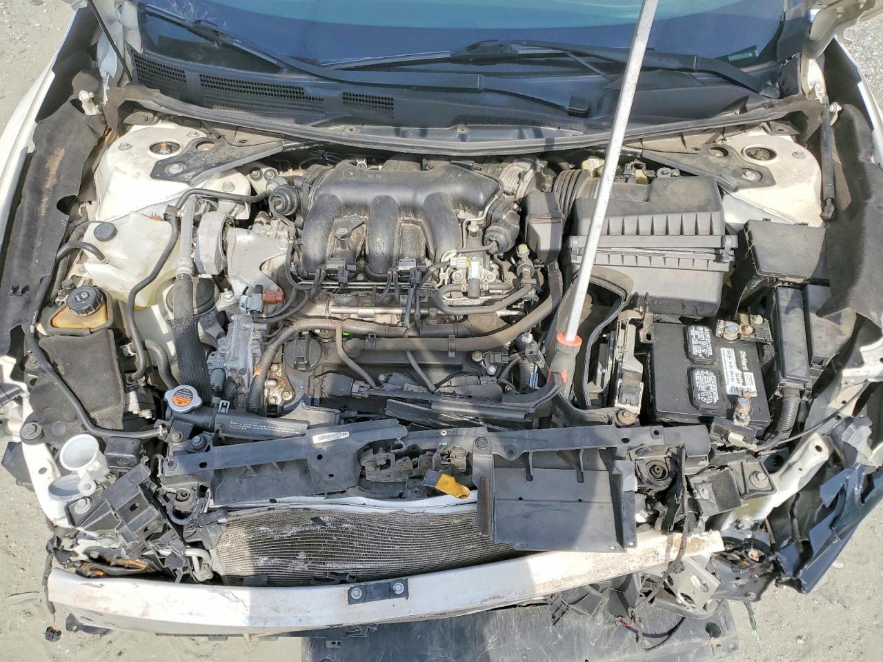 2016 NISSAN Maxima