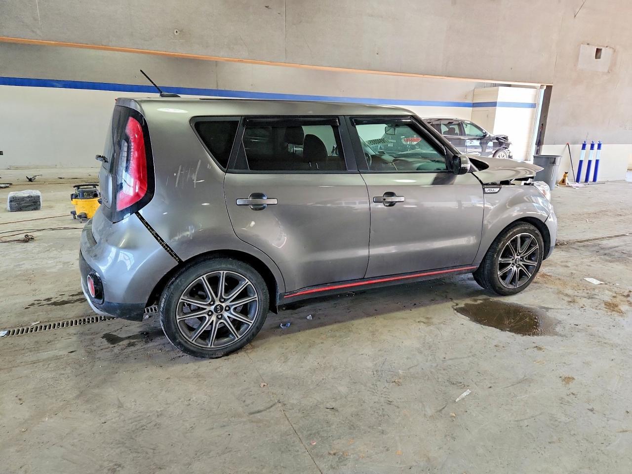 2019 KIA SOUL